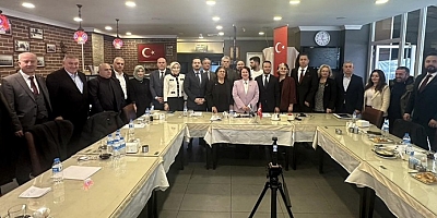 Muhtarlar ve Basınla Bulusma 